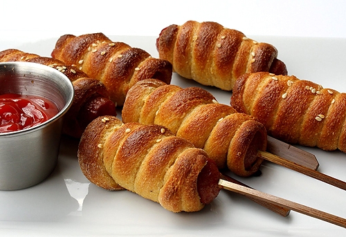Cảm giác mới với hotdog mini Cảm giác mới với hotdog mini