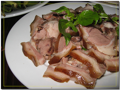 Thịt chó nhật tân Thịt chó nhật tân