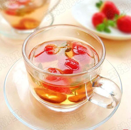 Ngọt dịu trà dâu tây, táo đỏ