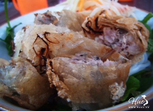 Bún nem rán chợ Đông Ba Bún nem rán chợ Đông Ba
