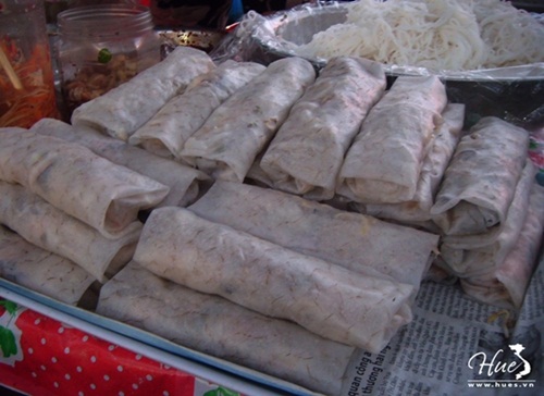Bún nem rán chợ Đông Ba Bún nem rán chợ Đông Ba