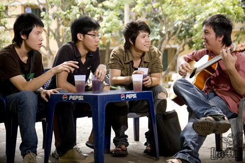 alt