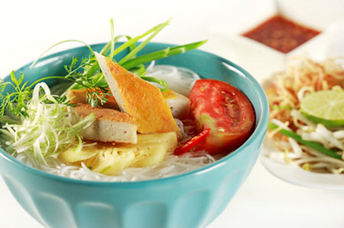 Bún chả cá.