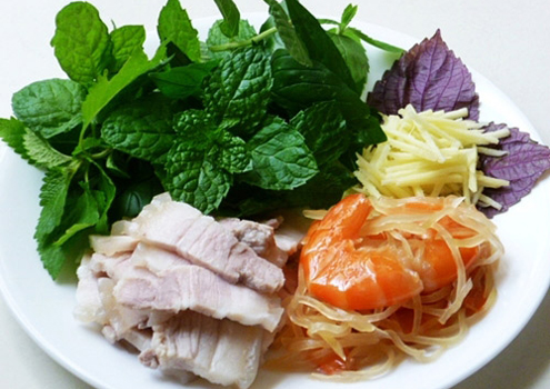 Tôm chua, món ngon xứ Huế