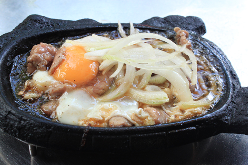 Bò bít tết được nhiều người lựa chọn làm món điểm tâm cho bữa sáng của mình.