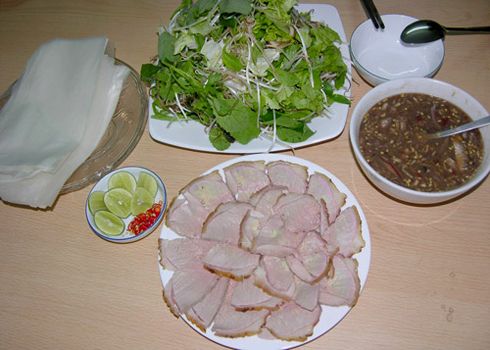 Bê thui là một đặc sản nổi tiếng của người dân Điện Bàn - Quảng Nam. Ảnh: N.S.