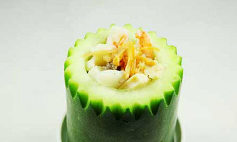 Hải sản tần bí xanh thanh mát.