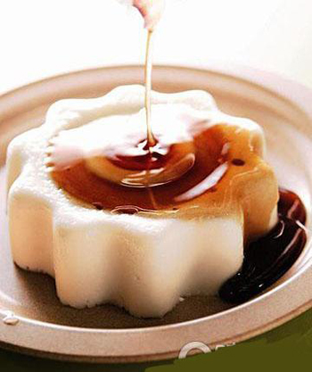 Bánh pudding hạnh nhân