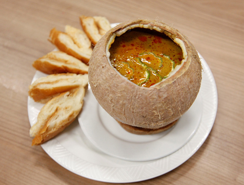 Món Amoc của Thái Lan. Hương vị cay nồng của Thái được thể hiện trọn vẹn trong món ăn này.