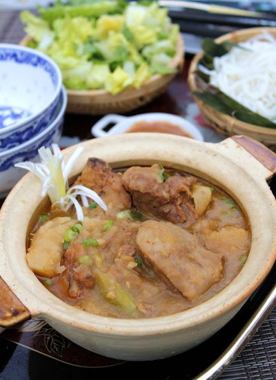 Vịt nấu khoai môn