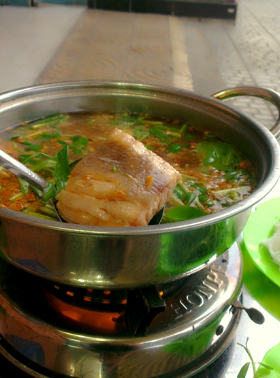  Cận cảnh miếng cá săn chắc hơn thịt.