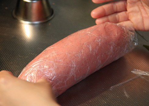 Cách chọn giò lụa ngon cho ngày Tết