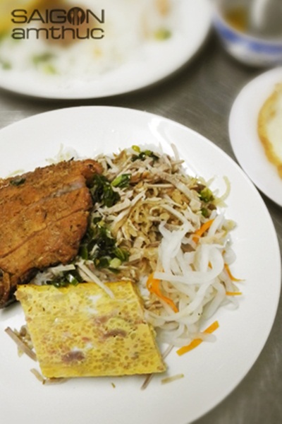 Cơm tấm Nguyễn Trãi (Q1)