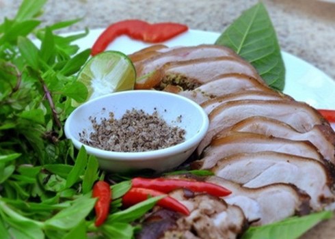 Đặc sản lợn Mán của người Mường