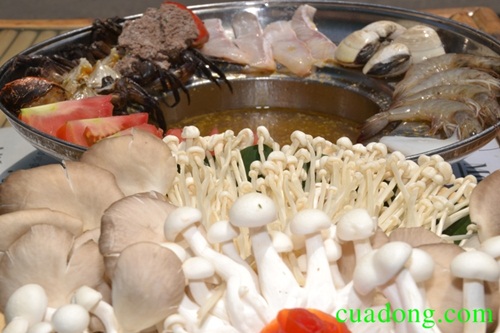 Lẩu nấm cua đồng