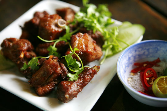 Sườn chiên dành cho những ai là 'fan' của món này.