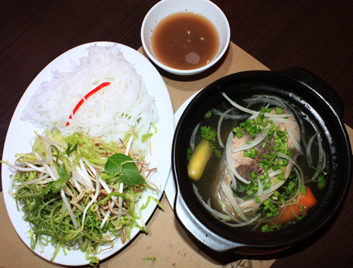 Bún cá ngừ