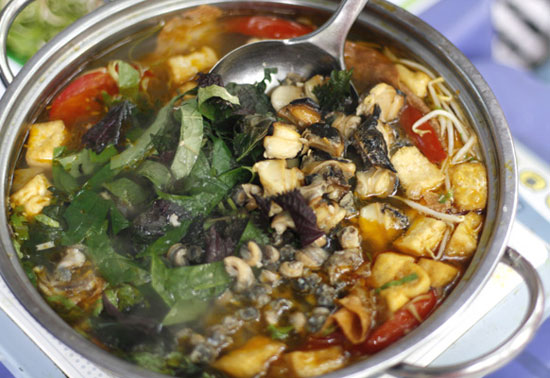 Ở Hà Nội có rất ít các quán lẩu ốc.