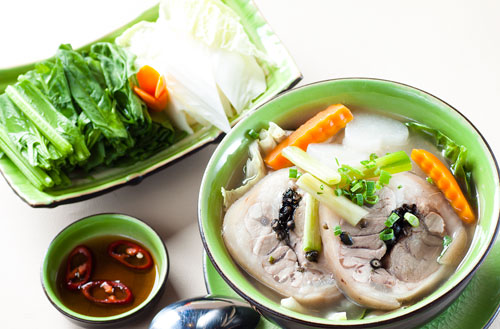 bún giò heo tiêu xanh