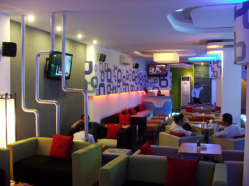 Cafe Mstar của vợ chồng Ốc Thanh Vân