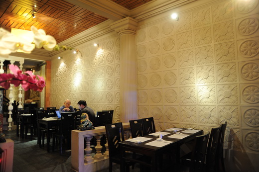 Bà Đỏ Quán của Thúy Hòa