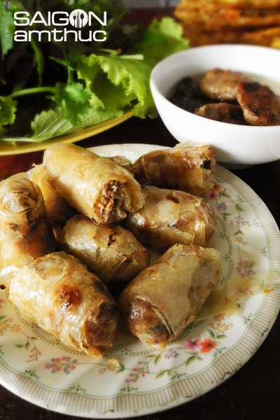 Chả giò phiêu lưu ký
