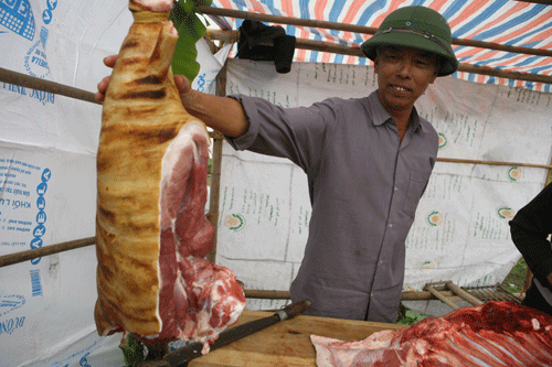 Thịt bê thui thăn có giá 300.000 đồng/kg 
