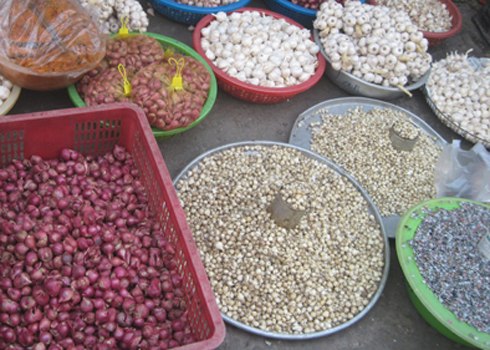 Gia vị củ nén trong bữa ăn người Quảng