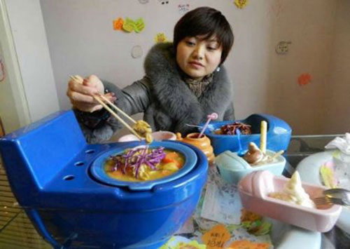 Nhà hàng Toilet