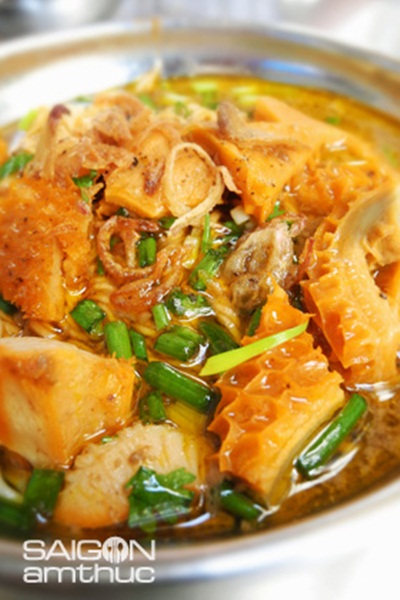 Phá lấu chú Ba: Món ngon thời đi học