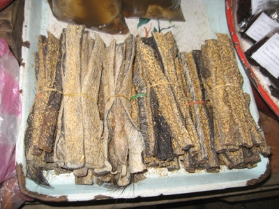 Ăn thịt sống ở Xiêng Khoảng 
