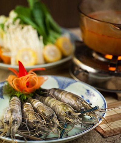 Lẩu tôm càng chua