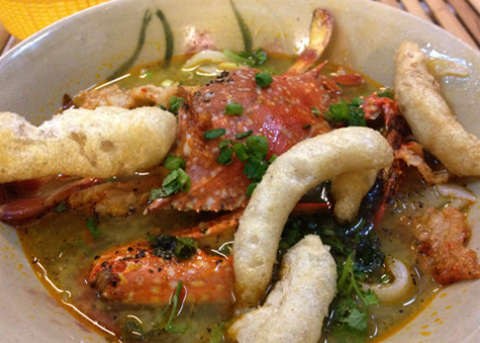 Bánh canh ghẹ ngon tại Sài Gòn