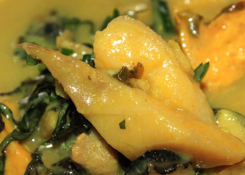 Bún ốc chuối đậu