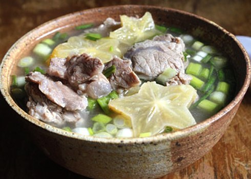 Canh bắp bò nấu khế