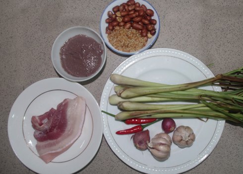 Nguyên liệu làm ruốc sả