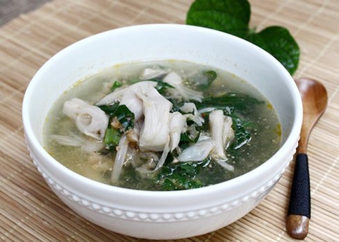 Canh mít non nấu lá lốt