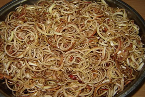 Dân dã nộm hoa chuối mời bạn
