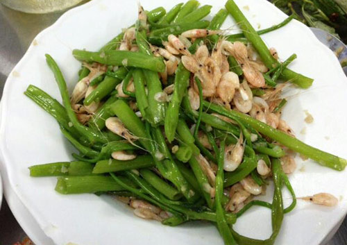 Tép xào rau muống