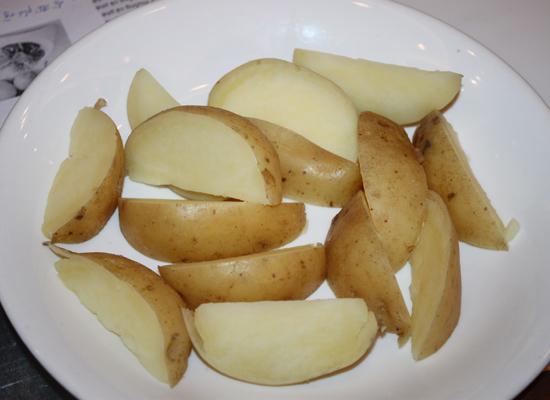 Cắt khoai tây