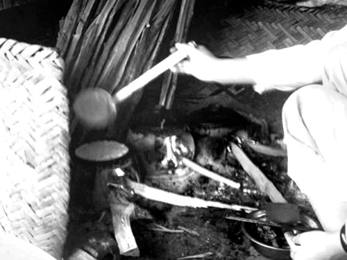 Làm bánh khoái