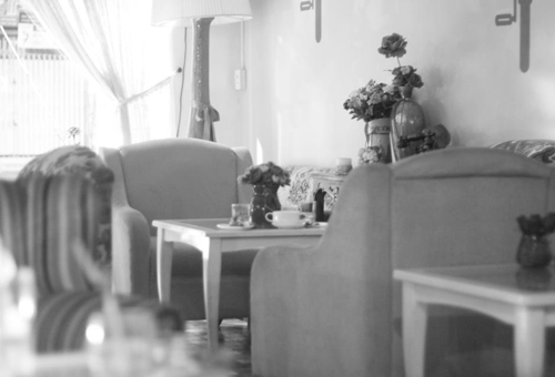 Cafe Jolie