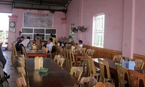 “Lãi vô tội vạ” nhờ buôn gian bán lận