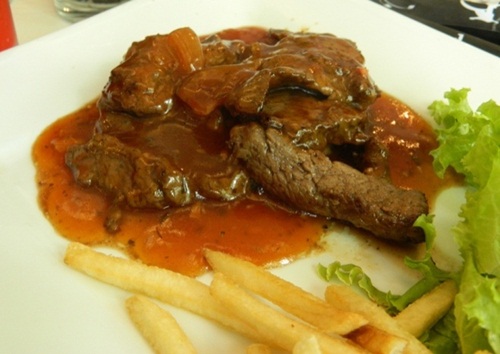 Nước sốt đặc sánh, đậm đà