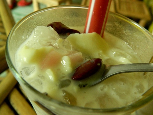 Tàu hũ đá đậu đỏ