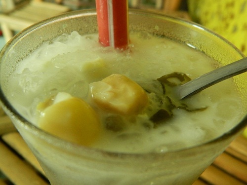 Tàu hũ đá hạt sen