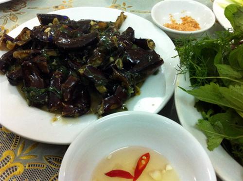 Chân sam xào chua ngọt 