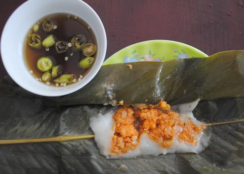 Bánh nậm chay vừa ngon vừa rẻ