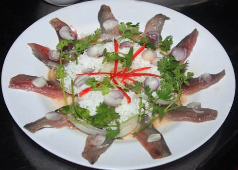 Gỏi cá trích