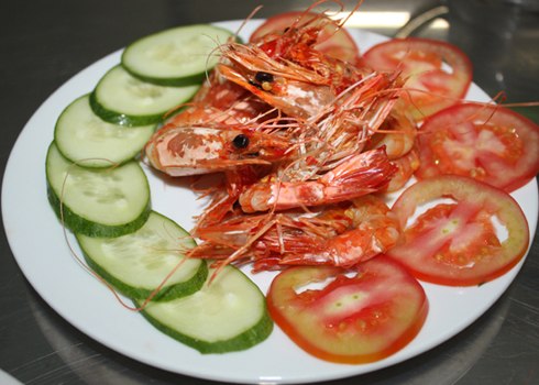 Tôm tắm nắng